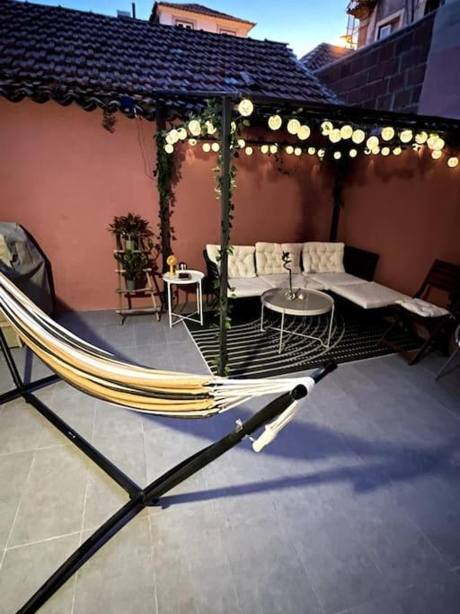 Luxury Artistic Digital Nomad Getaway W/ Terrace Apartment Lisbon Exterior photo