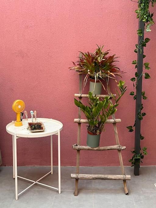 Luxury Artistic Digital Nomad Getaway W/ Terrace Apartment Lisbon Exterior photo