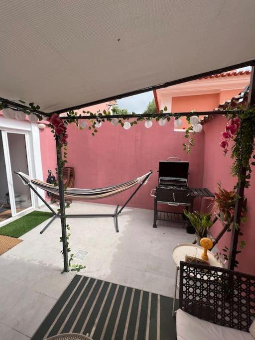 Luxury Artistic Digital Nomad Getaway W/ Terrace Apartment Lisbon Exterior photo